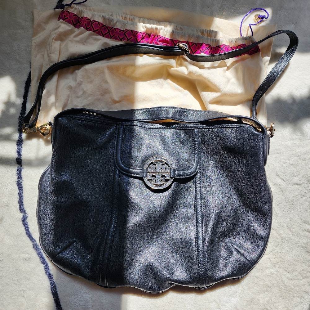 Authentic tory burch hobo bag
